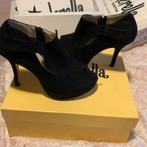 Black suede booties 3.5M  Cinderella of Boston